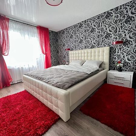 Relax. Просторі Та Затишні Апартаменти ترنوبل المظهر الخارجي الصورة